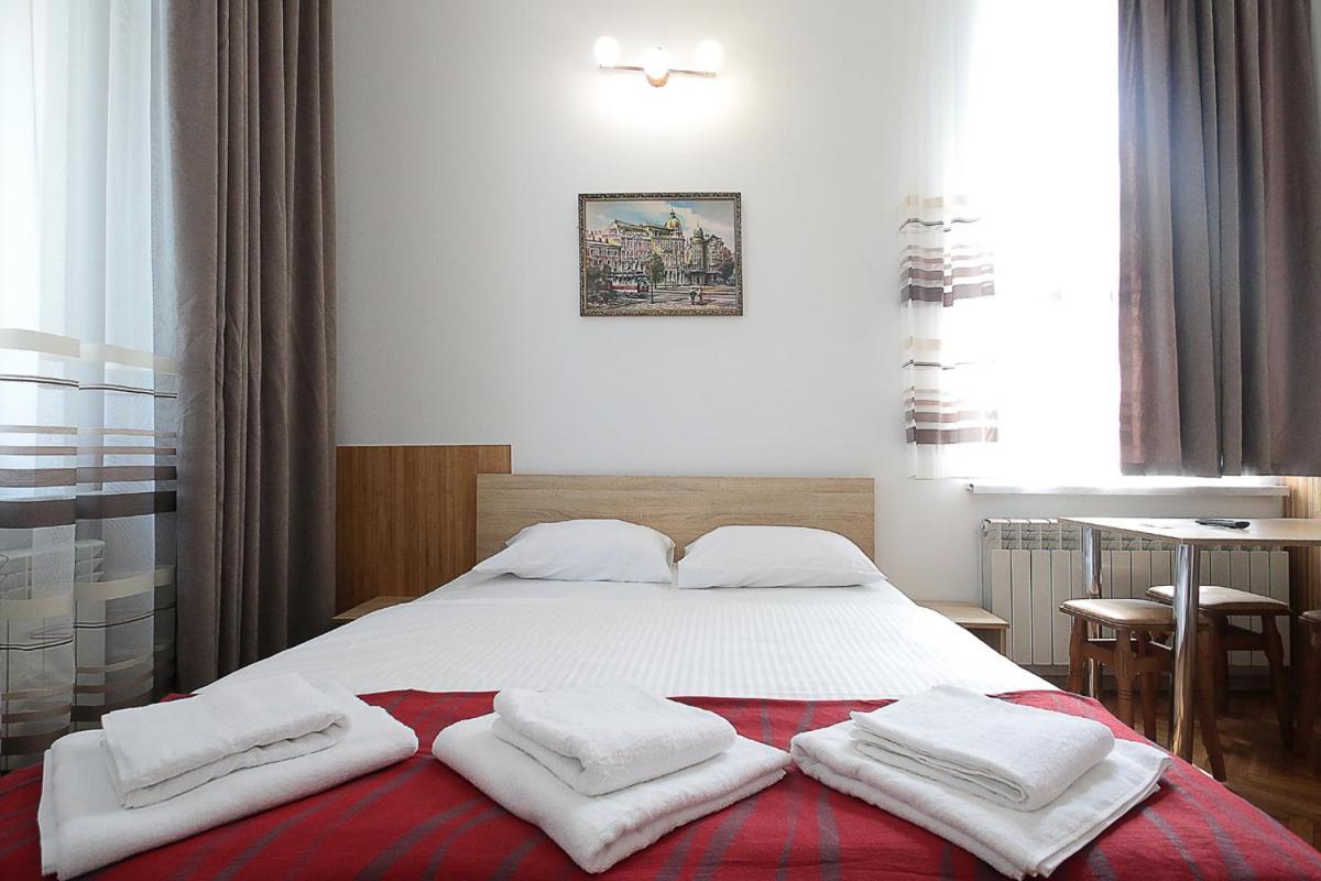 Buk Apartments On Doroshenka 29 Львів Екстер'єр фото