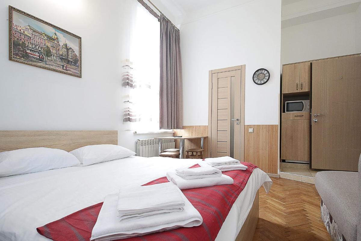 Buk Apartments On Doroshenka 29 Львів Екстер'єр фото