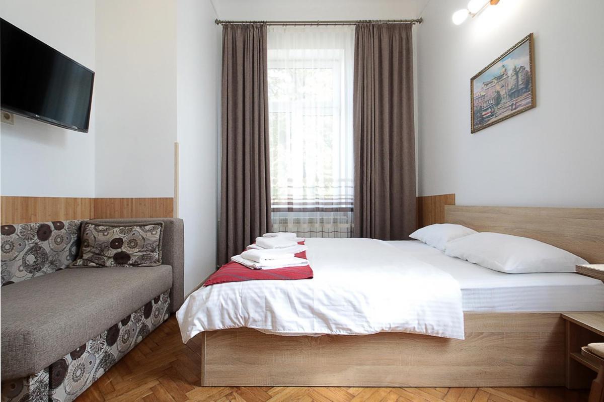 Buk Apartments On Doroshenka 29 Львів Екстер'єр фото