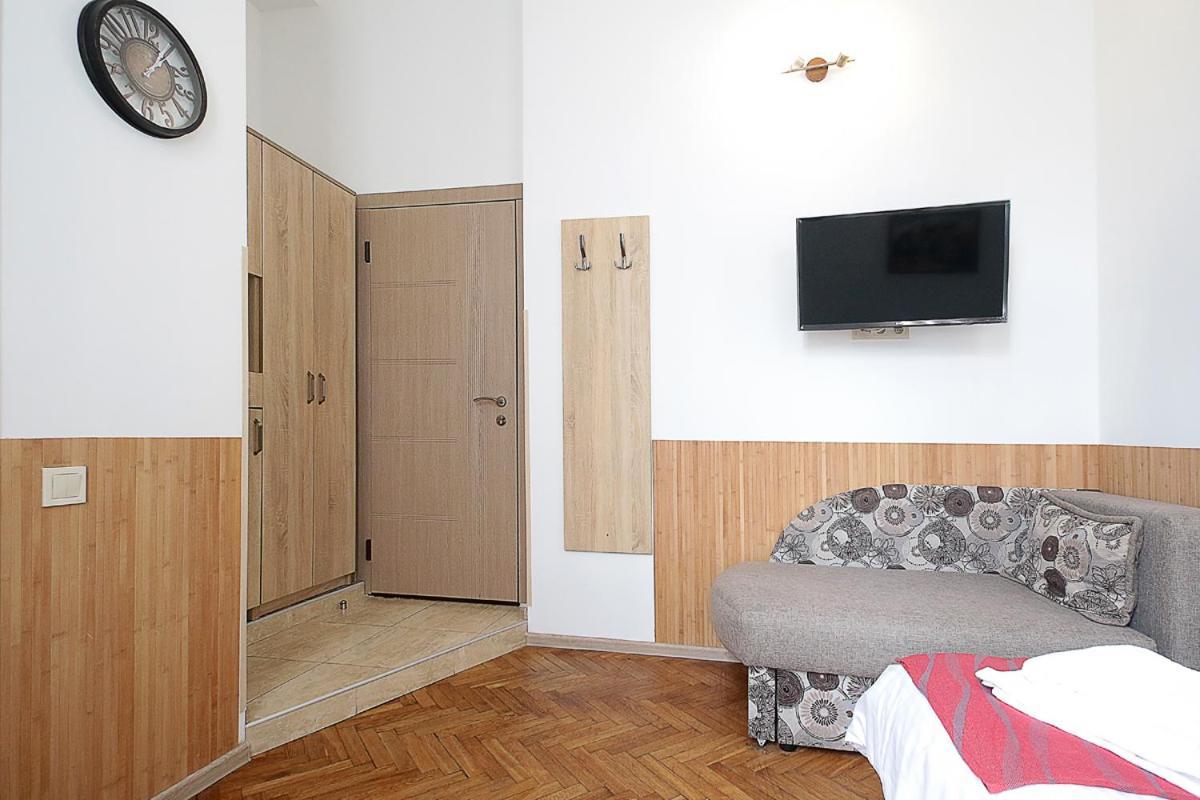 Buk Apartments On Doroshenka 29 Львів Екстер'єр фото